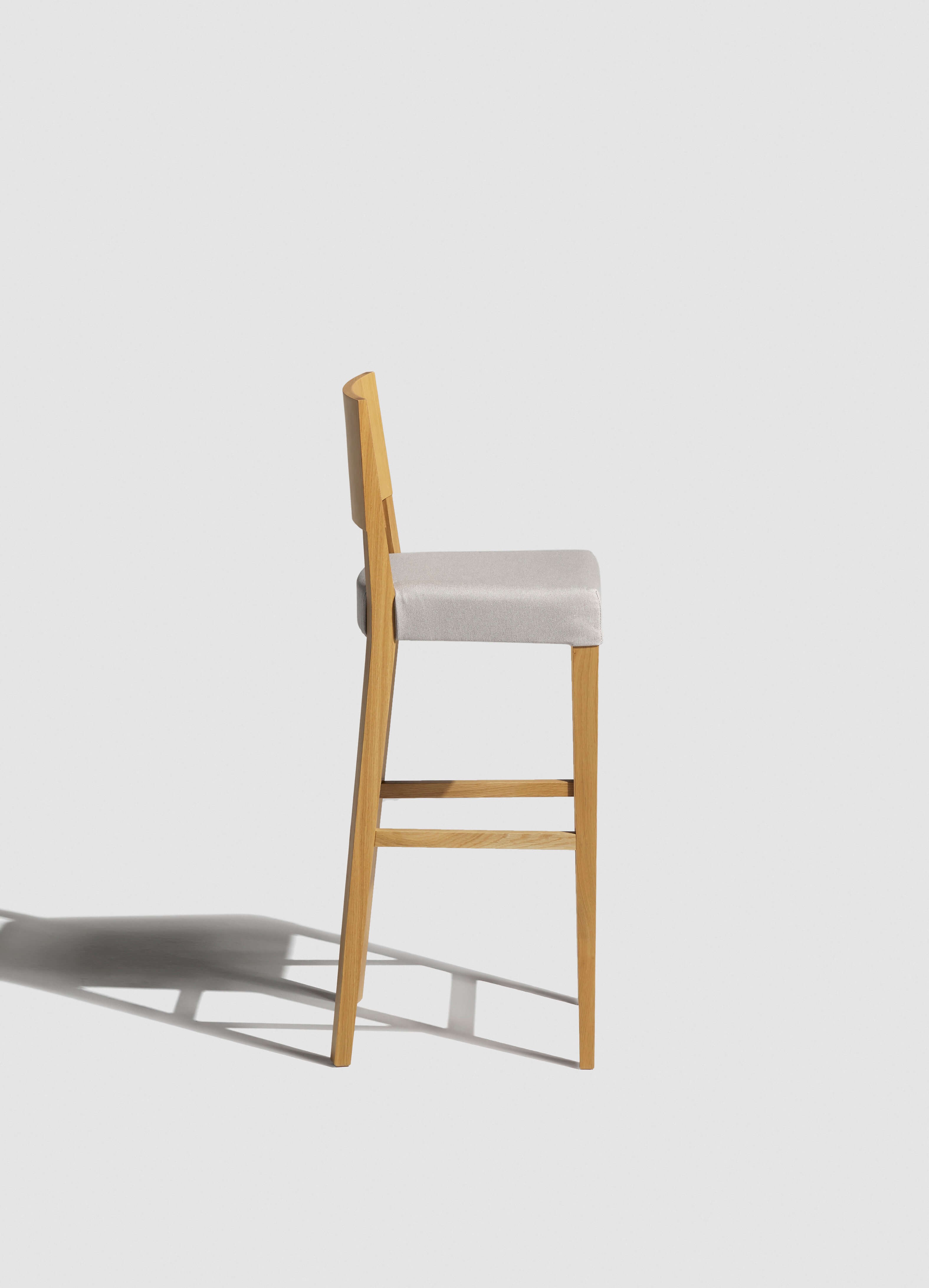 BAROVÁ ŽIDLE EDITA S ČALOUNĚNÝMI LUBY